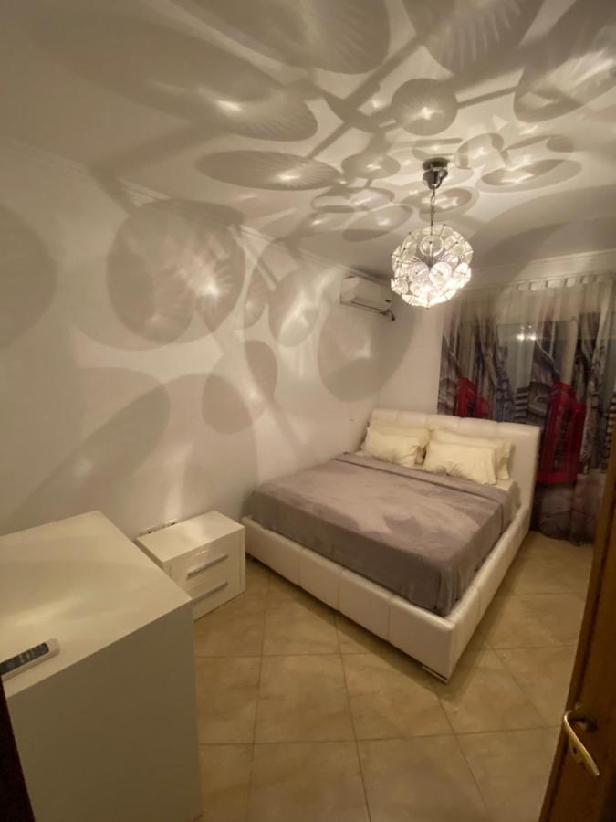 Chlo 3 Apartamento Tirana